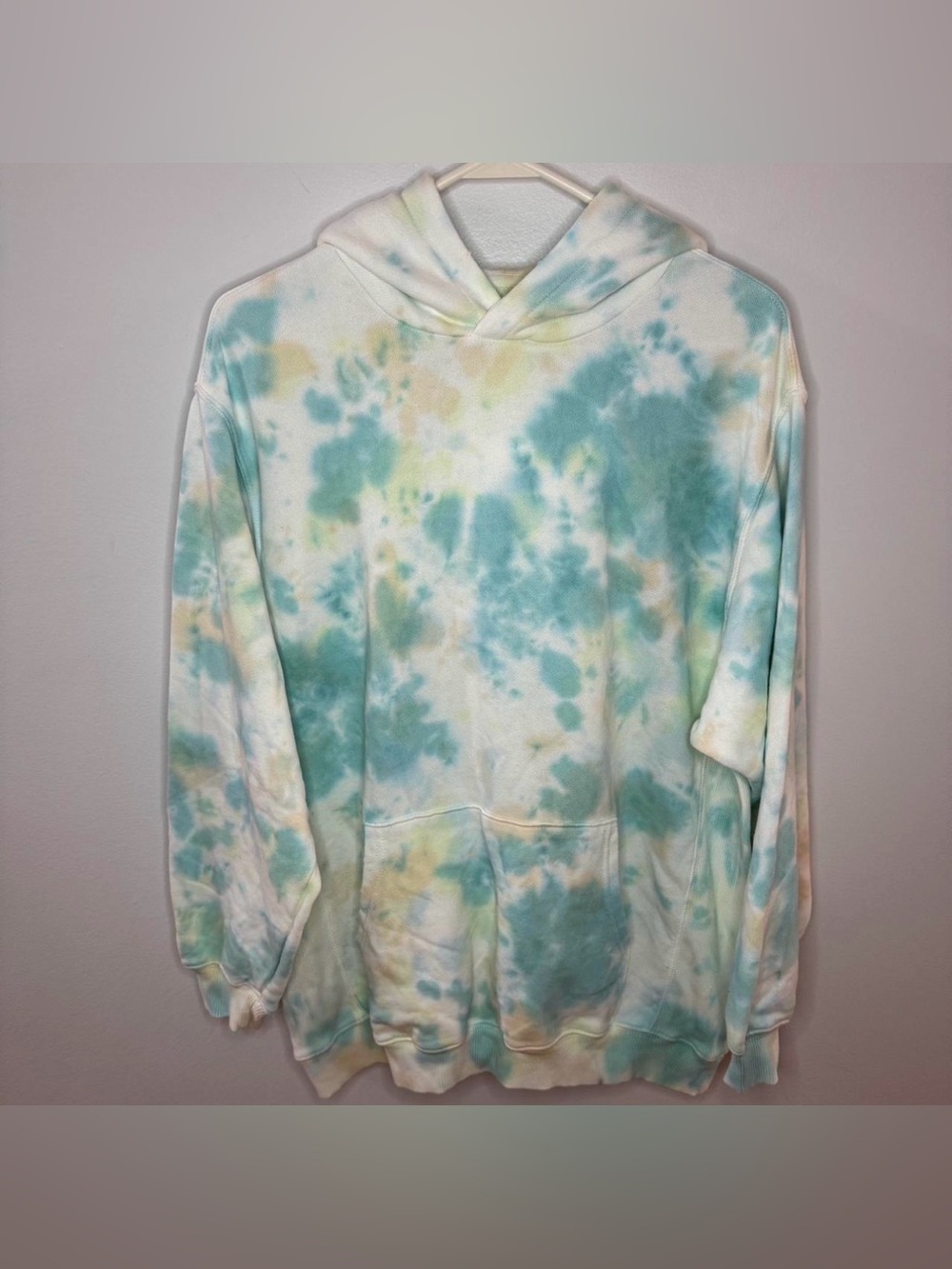 BNWT Aerie White Multicolor Tie Dye Hoodie